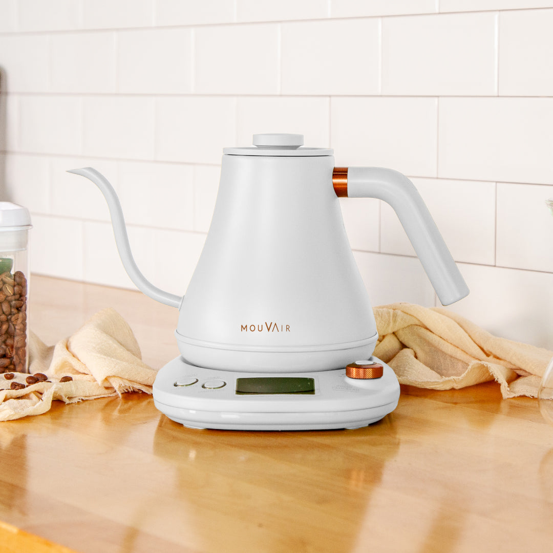 Pack cafetero Hervidor + Molinillo + Espumador